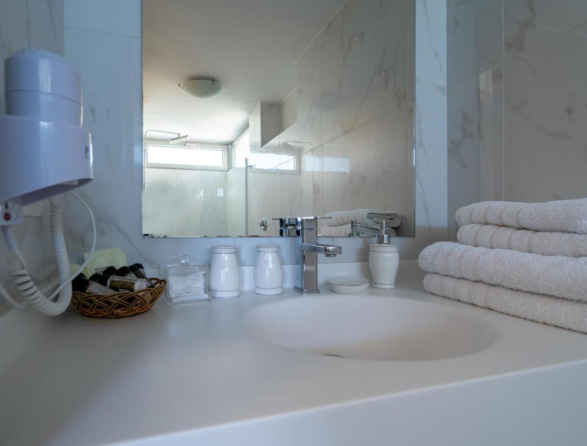 אגיה פלגיה קיתירה Sea View Villas מראה חיצוני תמונה