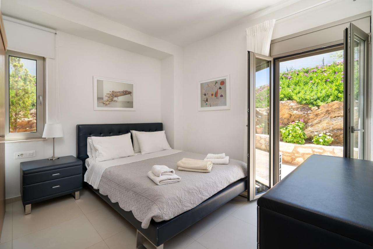 אגיה פלגיה קיתירה Sea View Villas מראה חיצוני תמונה
